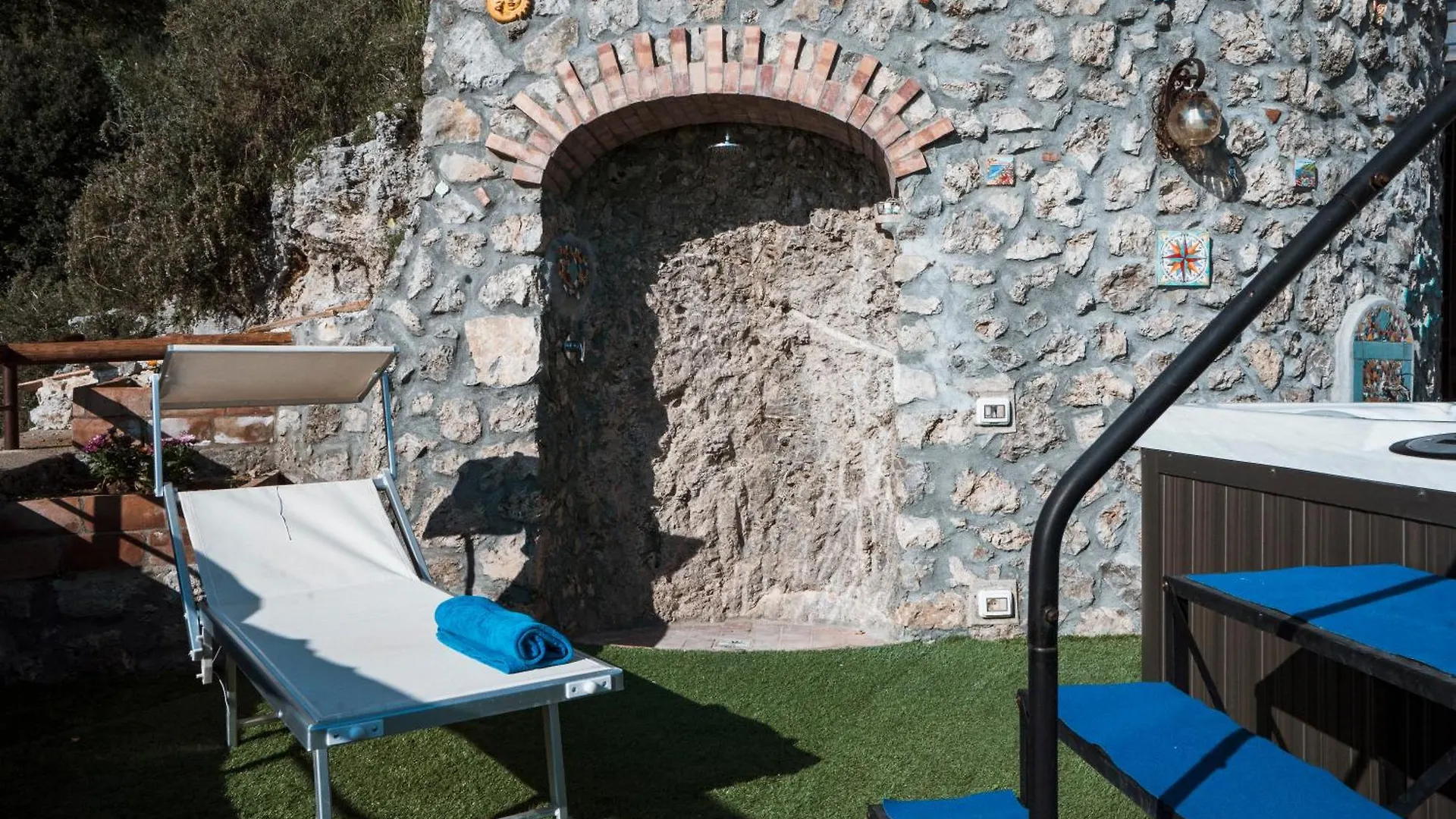 Holiday home Villa Santa Rosa Con Jacuzzi E Vista Panoramica Amalfi
