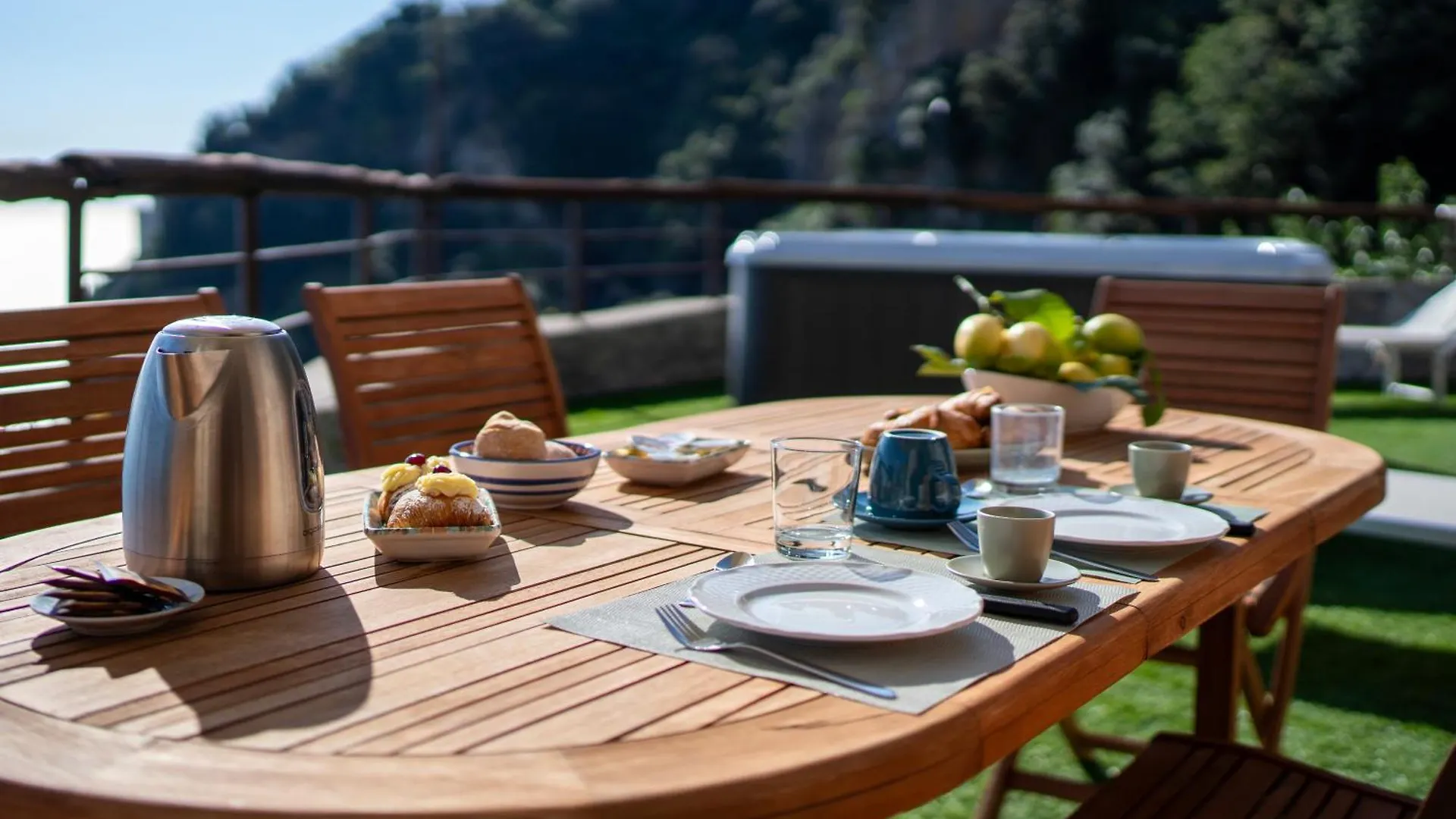 Holiday home Villa Santa Rosa Con Jacuzzi E Vista Panoramica Amalfi