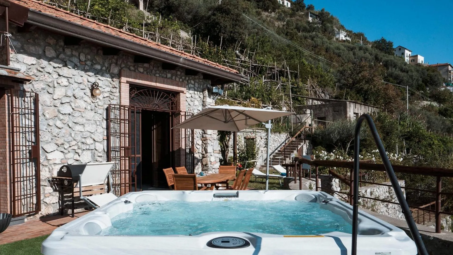 Villa Santa Rosa Con Jacuzzi E Vista Panoramica Amalfi