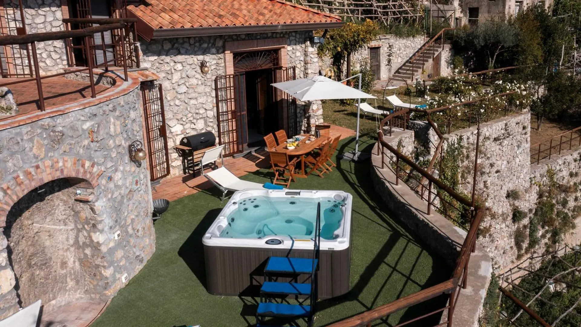 Villa Santa Rosa Con Jacuzzi E Vista Panoramica Αμάλφι Ιταλία
